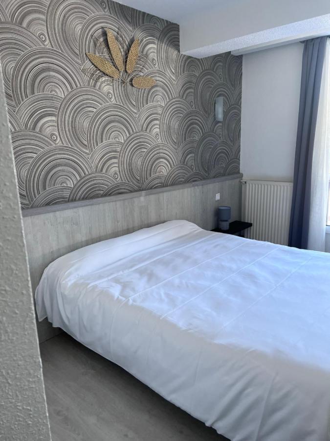 Hostellerie Saint Clement Vic-sur-Cere Luaran gambar