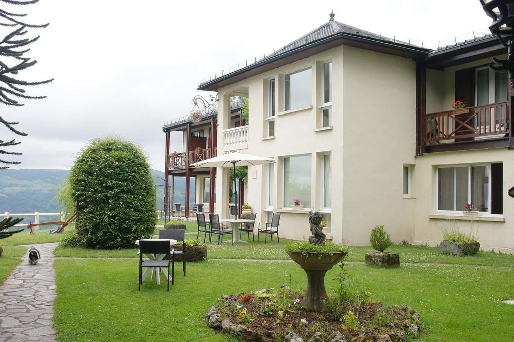 Hostellerie Saint Clement Vic-sur-Cere Luaran gambar